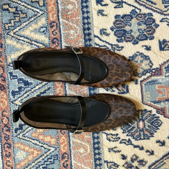 H&M Leopard Print Mary Jane Flats - Picture 4 of 7